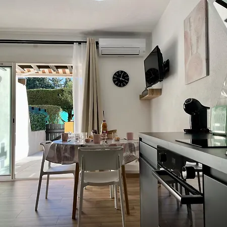 דירה Tennis Clim Wifi Terrasse Au Cap D'agde אגדה