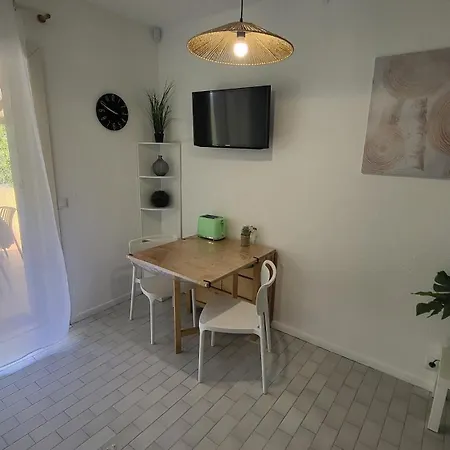 Studio Tennis Clim Wifi Terrasse Au Cap D'Agde *